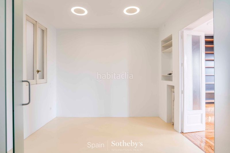 Foto b19096ff-213e-49e8-ad1a-7f39bc9e494d. Apartament amb calefacció a Palacio Madrid