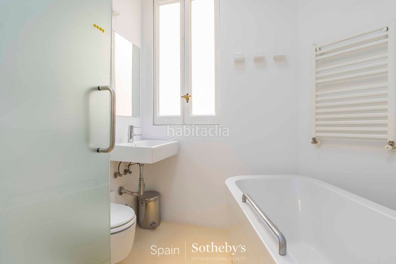 Foto d6185cba-7079-469f-a5c8-06dbe2cd69e0. Apartament amb calefacció a Palacio Madrid