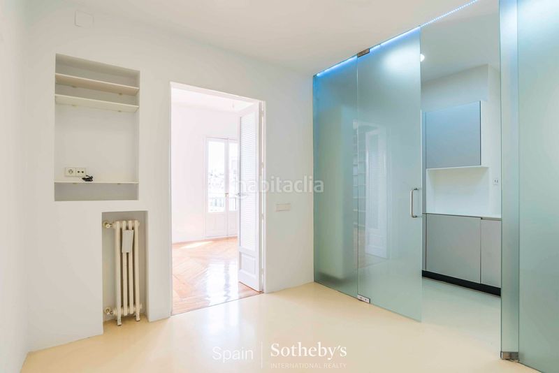 Foto e6c66825-0c6b-44b5-bec1-02ad78d16b3f. Apartament amb calefacció a Palacio Madrid