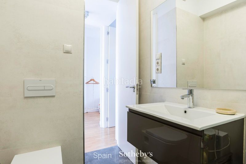 Foto 64ce0391-617f-445e-863a-c7151944d69e. Apartament amb calefacció aparcament a Guindalera Madrid