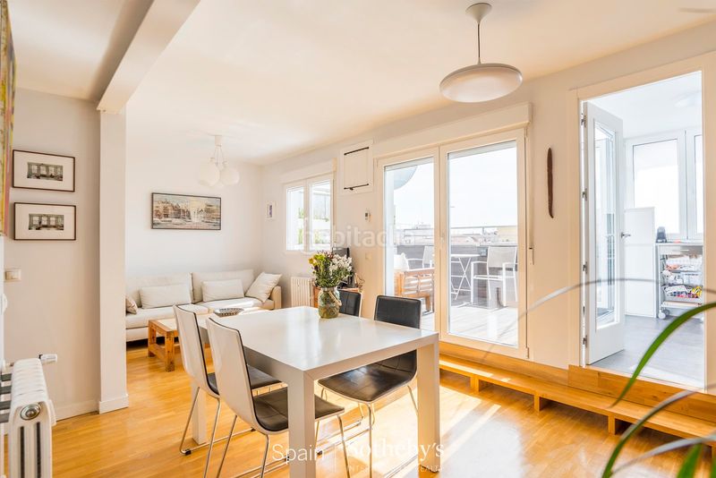 Foto aca0750e-9b4f-4fbb-a5f1-461f33fed2f1. Apartament amb calefacció aparcament a Guindalera Madrid