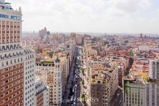 Location Appartement  Plaza de españa. Propiedad en alquiler plaza españa, con terraza, piscina y gimna