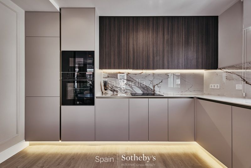 Foto d330b732-9ee6-48ed-ab36-8a9be3e50cec. Apartament amb calefacció a Castellana Madrid