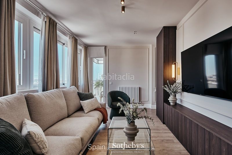 Foto fac433fe-dfe3-4f7a-aa30-580479ddb131. Apartament amb calefacció a Castellana Madrid