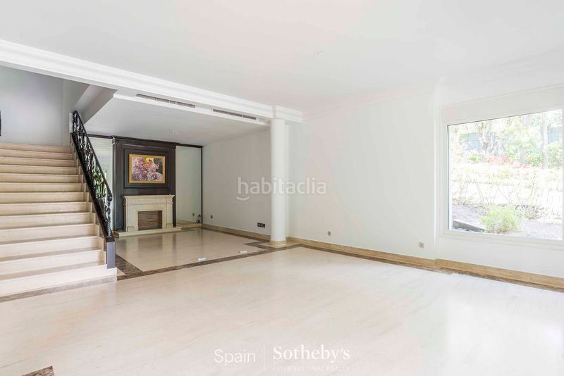 Foto 1dcaeeba-2df1-485c-a475-ad6e074b3588. Location maison avec chauffage parking dans La Florida - El Plantío Madrid