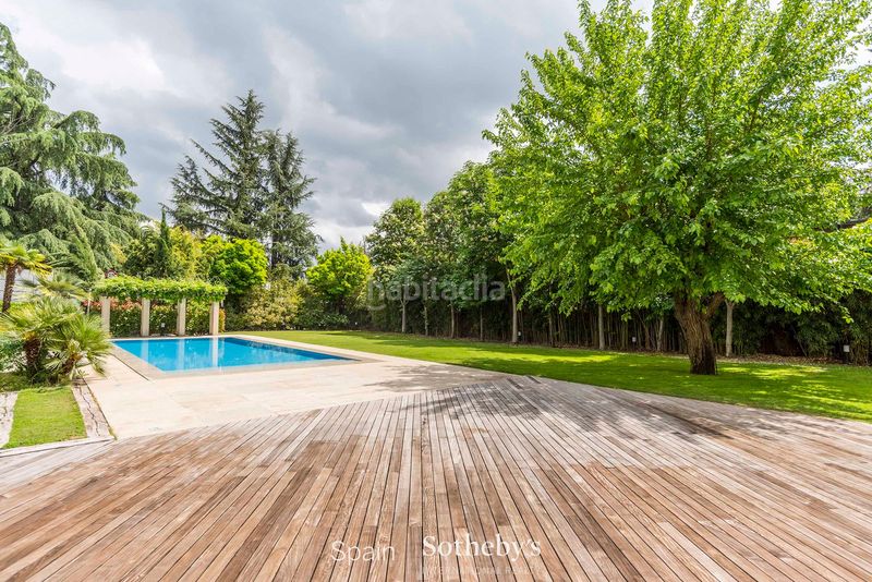 Foto 7d2b1a69-dcfa-42d0-adf0-08ec07d7e79f. Location maison avec chauffage parking dans La Florida - El Plantío Madrid