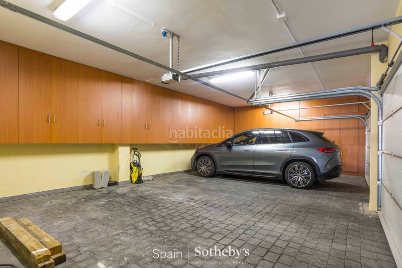 Foto 8a69e44b-7fb6-4df0-be19-162160cf1cb9. Location maison avec chauffage parking dans La Florida - El Plantío Madrid