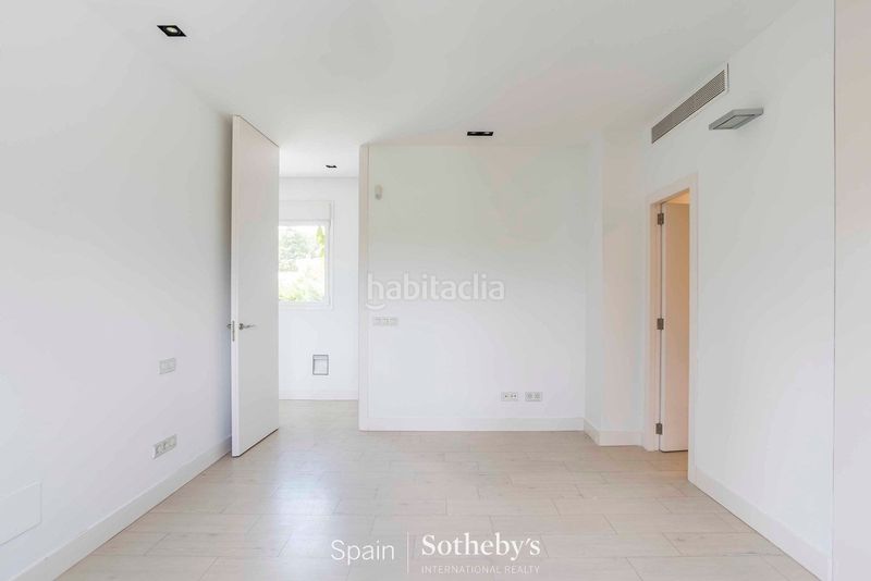 Foto af963795-3ba5-4296-bbc4-15902c743546. Location maison avec chauffage parking dans La Florida - El Plantío Madrid