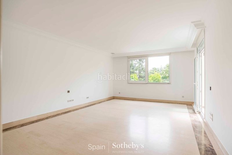 Foto d42be4c7-3235-47f3-88c5-76cfe2603d2a. Location maison avec chauffage parking dans La Florida - El Plantío Madrid