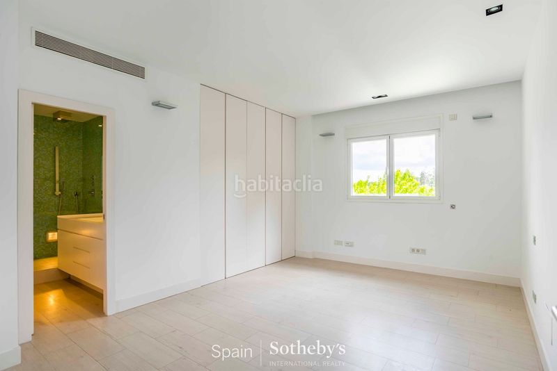 Foto f53b63bf-a9af-43ca-9be1-66d5a8dba04b. Location maison avec chauffage parking dans La Florida - El Plantío Madrid