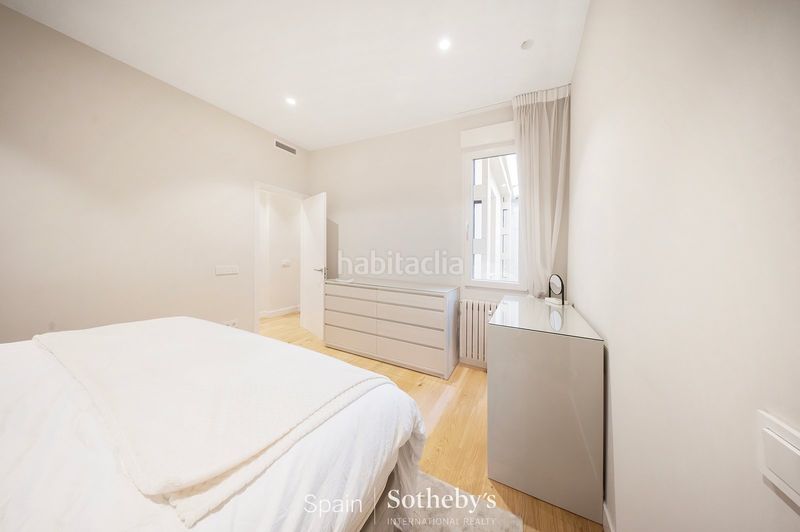Foto aa0d88f5-20f7-48de-a351-81f0f2fa6a69. Apartament amb calefacció a Castellana Madrid