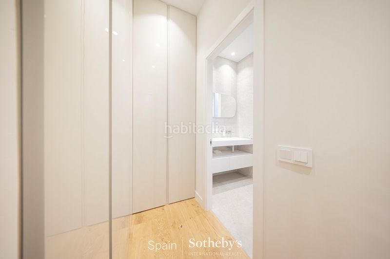 Foto c554b488-b42d-4de5-b47a-b854aec7a2e6. Apartament amb calefacció a Castellana Madrid