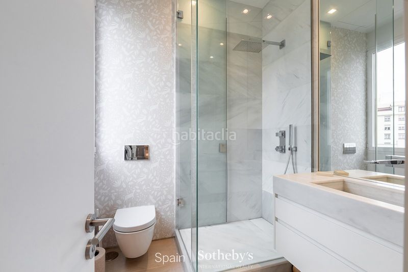 Foto 2f72e4ee-c42d-4d3b-ba06-24a01046d466. Apartament amb calefacció aparcament a Recoletos Madrid