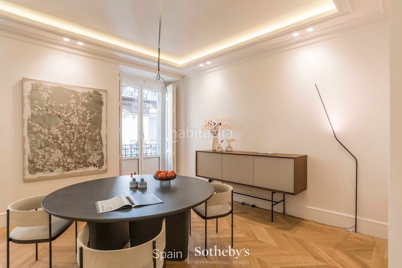 Foto 5583a389-5414-46ed-8f11-7819352664d3. Apartament amb calefacció aparcament a Cortes-Huertas Madrid