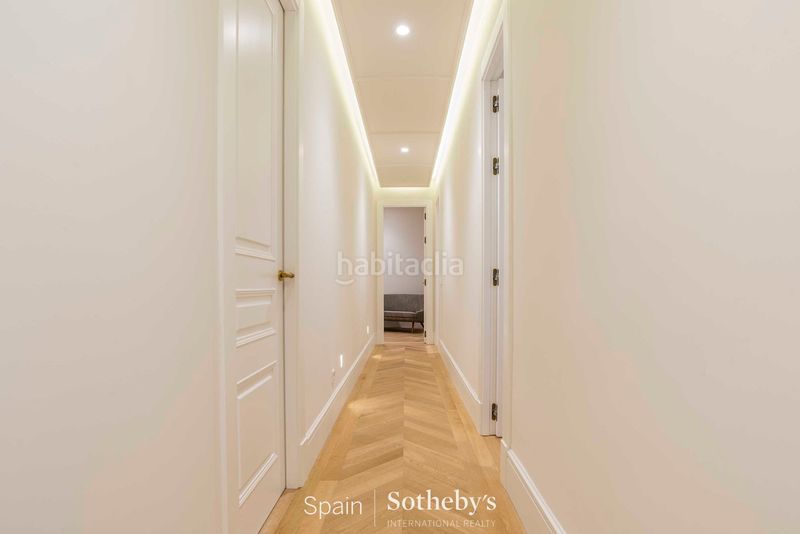 Foto 82914433-f868-43e1-aab9-488f382f6a35. Apartament amb calefacció aparcament a Cortes-Huertas Madrid