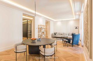 Apartament  Calle de la alameda. Piso en cortes