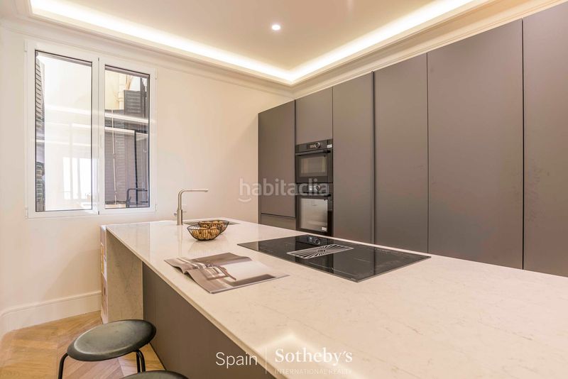 Foto 6f13c3e5-852a-4a9e-9f61-8633d3b43f45. Apartament amb calefacció aparcament a Cortes-Huertas Madrid