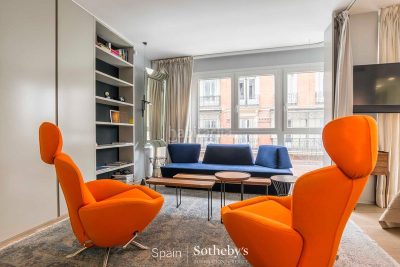 Foto 4865d864-21d7-45e9-a88b-1c845311c766. Apartament amb calefacció a Jerónimos Madrid