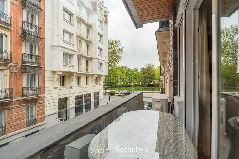 Foto 98566727-bda8-4d40-9746-a8dba672e9fa. Apartament amb calefacció a Jerónimos Madrid