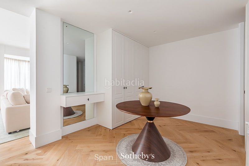 Foto 1831780f-c1a9-4238-b410-bf59954f3072. Apartament amb calefacció aparcament a Lista Madrid