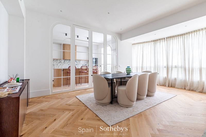 Foto 7c798040-822d-4c68-aa1e-41317610a1b6. Apartament amb calefacció aparcament a Lista Madrid