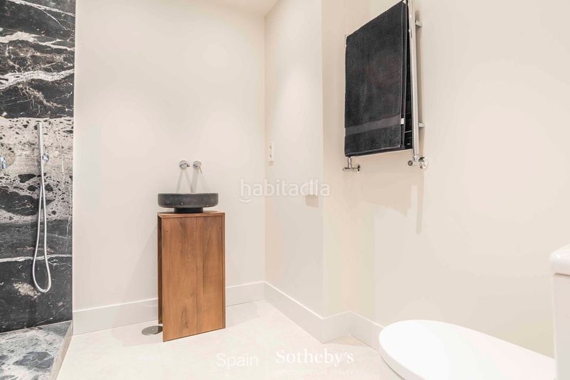 Foto 17bf17b9-7085-4104-87ca-7d99fa6969a6. Apartament amb calefacció a Universidad-Malasaña Madrid