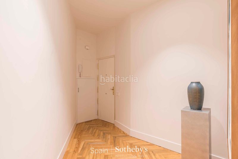 Foto 6ea9539b-dda4-48f9-9a82-793ed37a5163. Apartament amb calefacció a Universidad-Malasaña Madrid