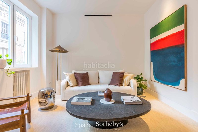 Foto bc0d0f69-37f4-49ff-a751-36d9a184bb7b. Apartament amb calefacció a Universidad-Malasaña Madrid