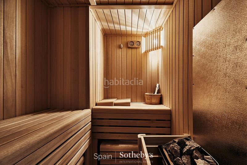 Foto 80a0b702-4f86-4523-8ae5-5cc1401b5bc3. Apartament amb calefacció aparcament a El Viso Madrid