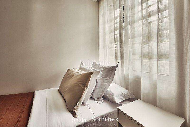 Foto d7bc0a05-3197-4611-bd2c-f81691ba4504. Apartament amb calefacció aparcament a El Viso Madrid