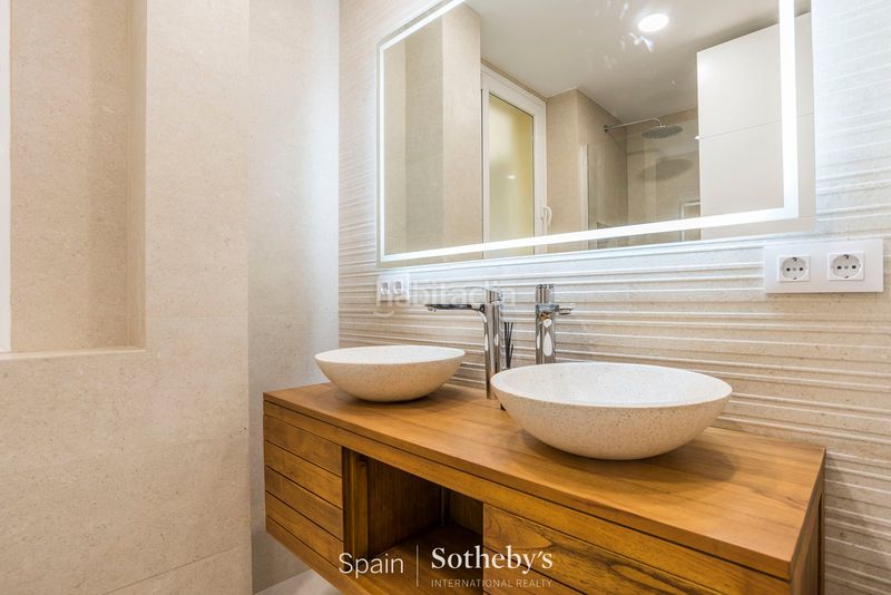 Foto 4ddb0452-a588-44ba-b7e6-0de3ac780de3. Apartament amb calefacció a Goya Madrid
