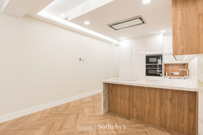 Foto b54b8c9a-9b31-46f5-823c-c1d167784339. Apartament amb calefacció a Goya Madrid