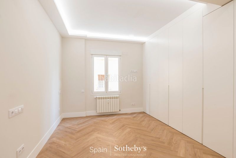Foto e579ce3b-d577-41e6-9010-da190052bcb3. Apartament amb calefacció a Goya Madrid