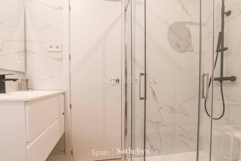 Foto a41f40ba-4c03-402c-883c-b60128ca0be3. Apartament a Recoletos Madrid