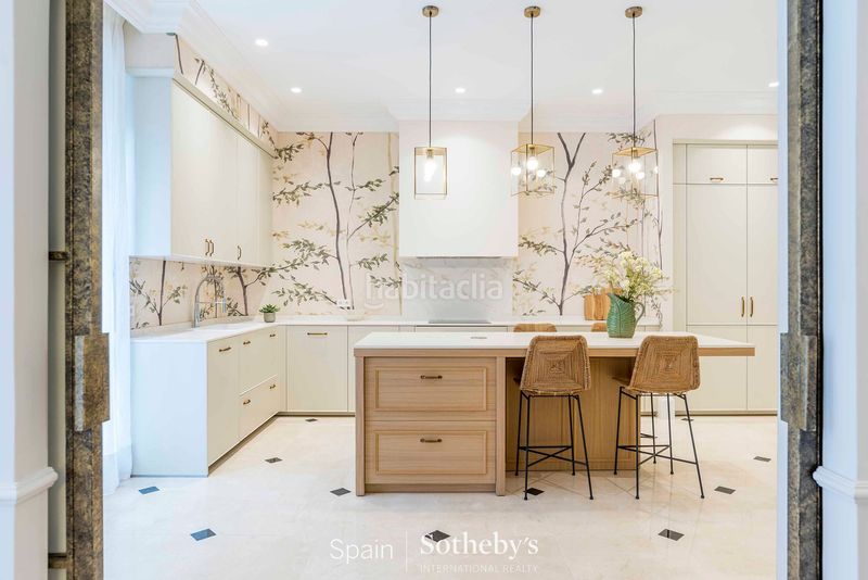 Foto d0c59695-3edb-47dd-bc15-d185de256996. Apartament a Almagro Madrid
