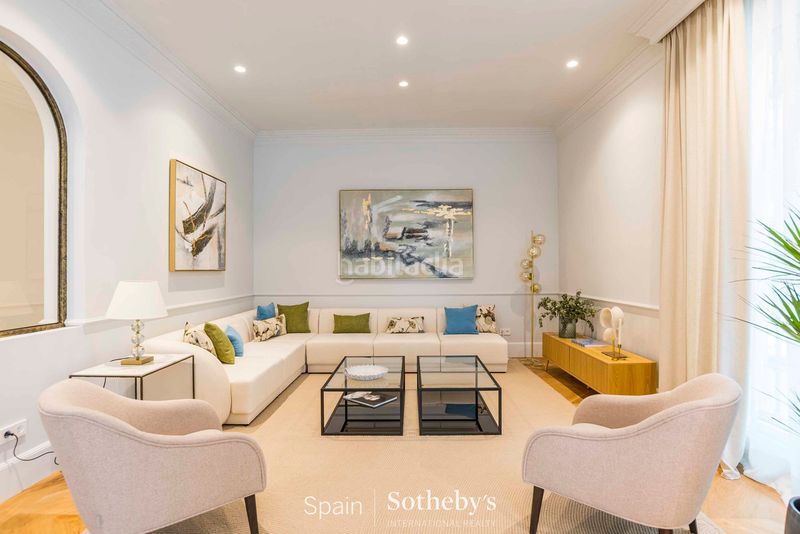 Foto d84f9f8c-6e92-4591-86a0-2565f0261384. Apartament a Almagro Madrid