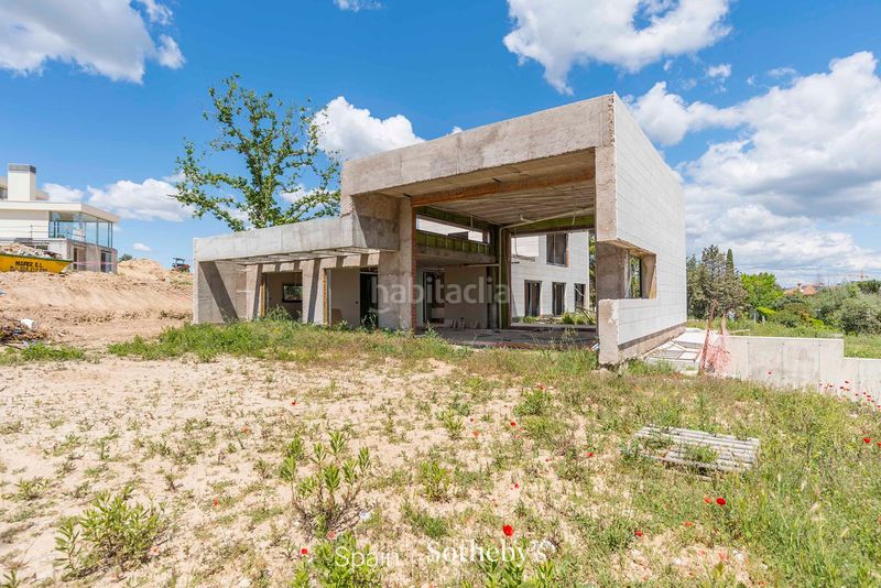 Foto c03284b2-8514-4fd5-a9ca-faeaa7bb6546. Casa amb aparcament piscina a Las Vegas-El Pozanco-Adelfillas Colmenar Viejo