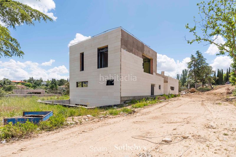 Foto ea9a5d2f-2315-461e-884f-e0a2d811dc8f. Casa amb aparcament piscina a Las Vegas-El Pozanco-Adelfillas Colmenar Viejo