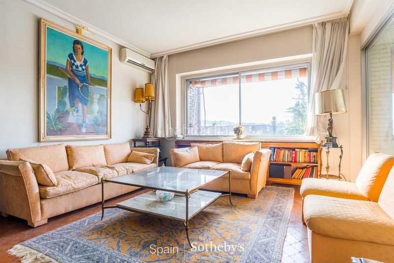 Foto 71719a4a-26a4-4a8f-8add-dc74024a0637. Apartament amb calefacció aparcament piscina a Aravaca Madrid