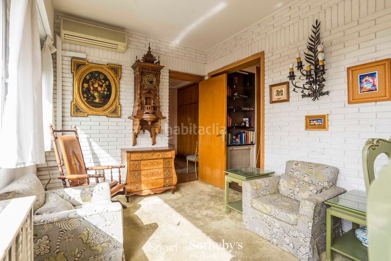Foto 720ee753-2ef2-44a5-bd5e-bc9d88b50a46. Apartament amb calefacció aparcament piscina a Aravaca Madrid