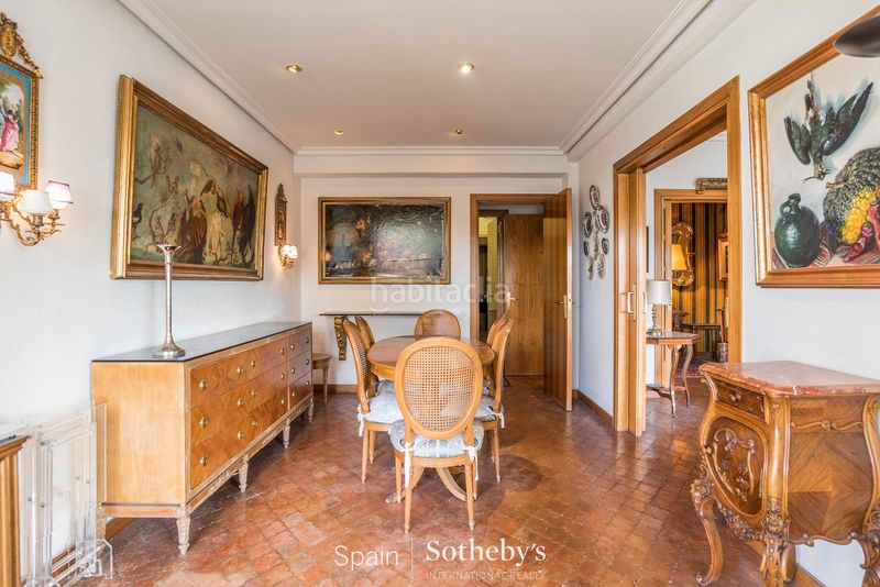 Foto f823205c-6737-4e9d-b4a1-2893549e0730. Apartament amb calefacció aparcament piscina a Aravaca Madrid