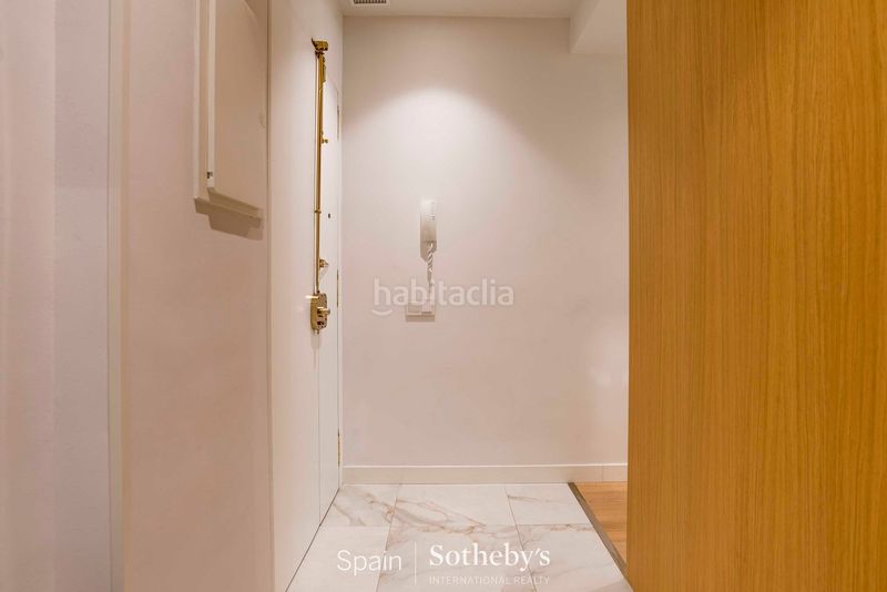 Foto 3c0314bd-1593-48a1-b028-595c2fad7220. Apartament amb calefacció a Lista Madrid
