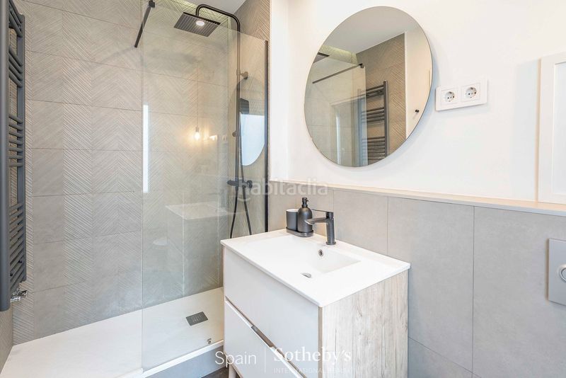 Foto 4296d21b-0172-4453-beec-714c030571ef. Apartament amb calefacció a Lista Madrid