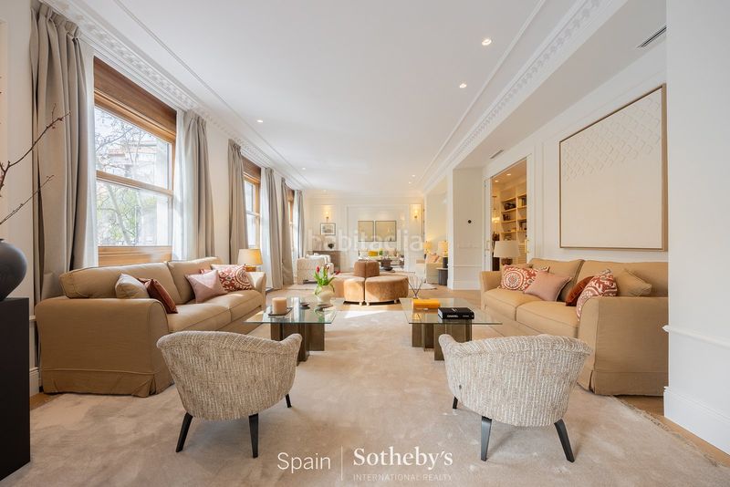 Foto 0ff6ca12-f453-44ed-b27b-cf230495f13d. Apartament amb calefacció a Castellana Madrid