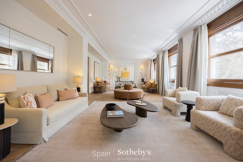 Foto b1e9f720-52b6-4be7-87d0-42dc1d015e77. Apartament amb calefacció a Castellana Madrid