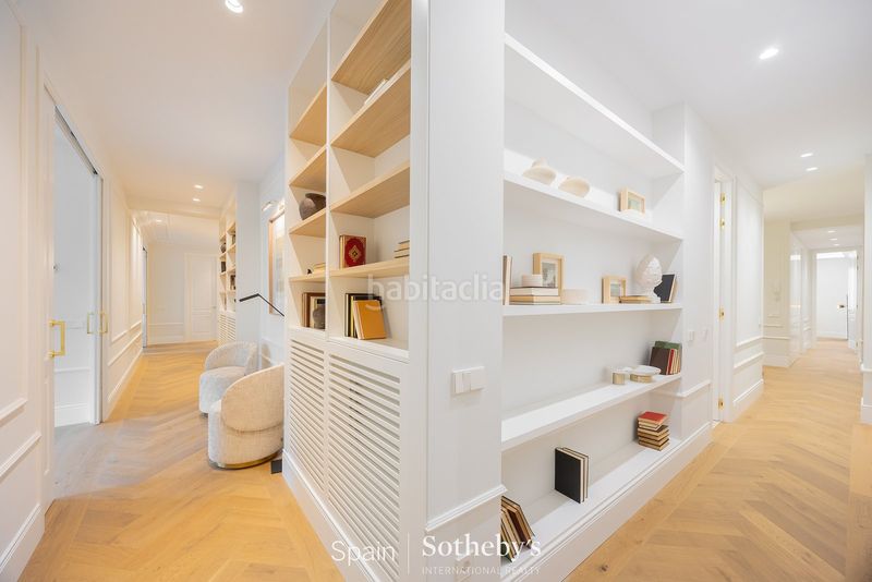 Foto b2c0847c-4091-4b53-8762-bb93fac95803. Apartament amb calefacció a Castellana Madrid