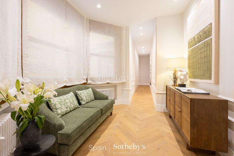 Foto c7de1d9e-942d-4f25-85a3-7958550b152b. Apartament amb calefacció a Castellana Madrid