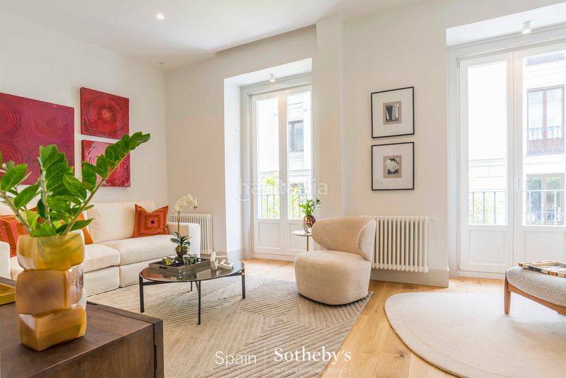Foto b1e4f73b-e5f3-49ce-a353-fe4ab21f617f. Apartament amb calefacció a Justicia-Chueca Madrid