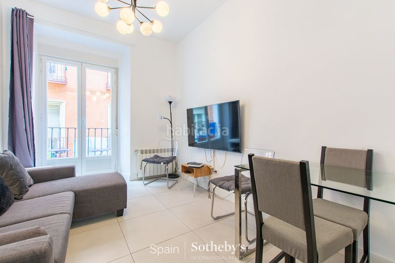 Foto ba1b6f8f-173d-4cac-b07c-47f9982e0bf5. Apartament amb calefacció a Universidad-Malasaña Madrid