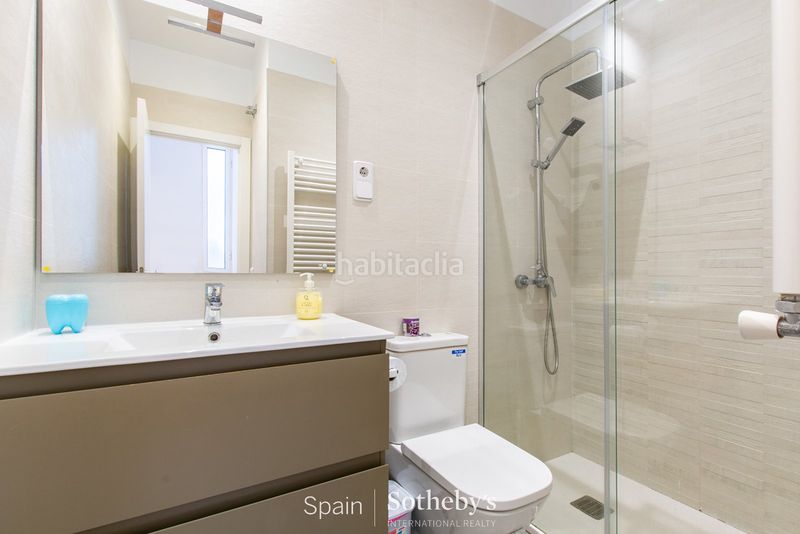Foto dbea5dfe-0d60-4a10-8d37-a415201b1214. Apartament amb calefacció a Universidad-Malasaña Madrid